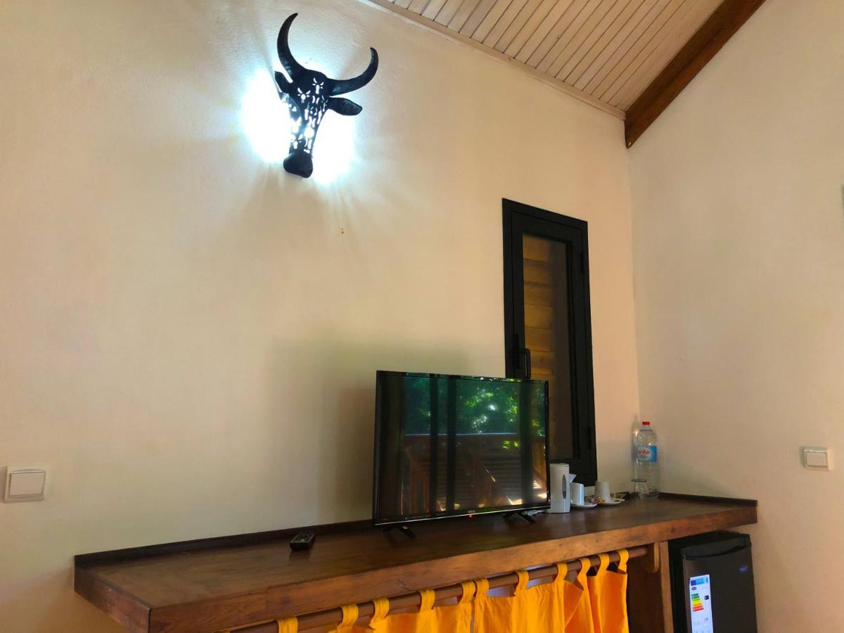 JJ ET EUPHRASIE Lodge Nosy-Be Extérieur photo